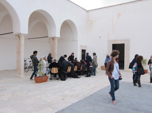 tunis_agit_pov_nathalie_aubret